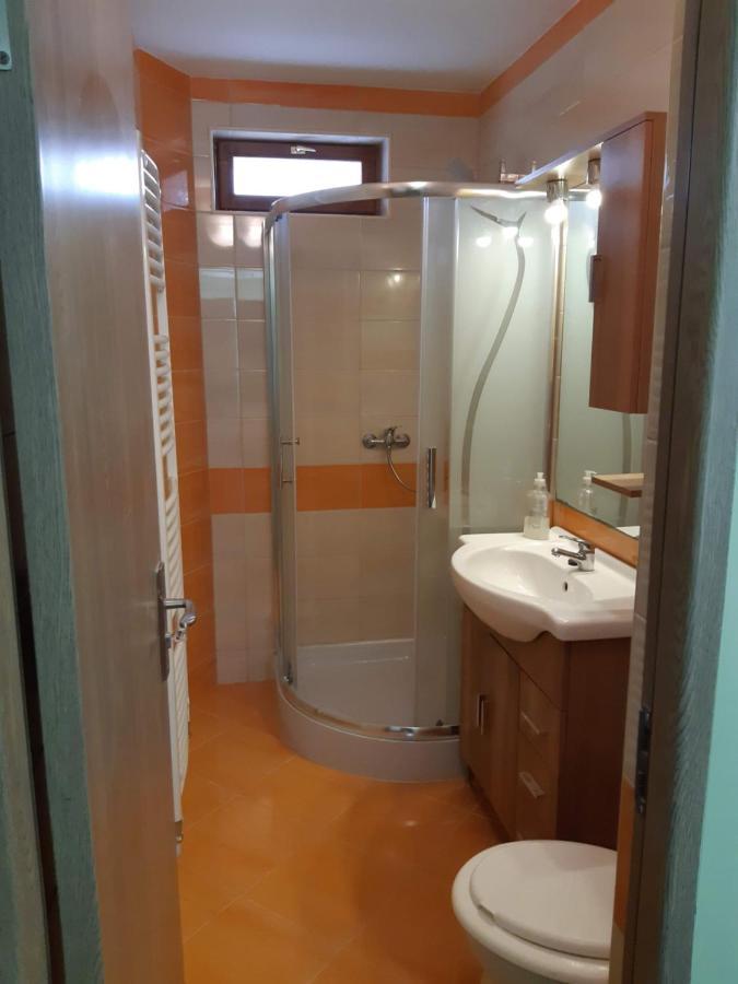 Rozsa Apartment Hajdúszoboszló Exteriör bild